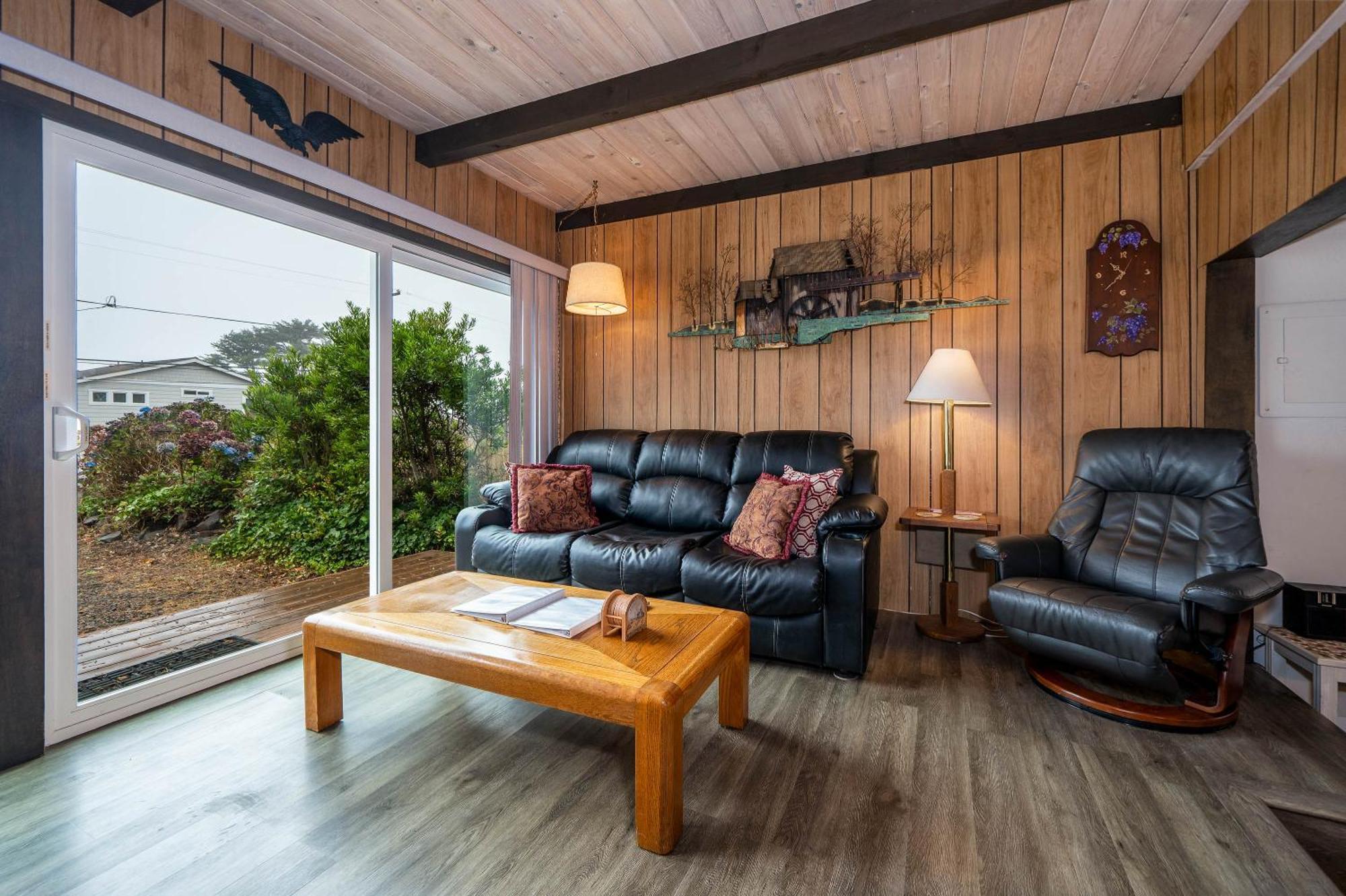 Woodley Beach House Lincoln Beach エクステリア 写真